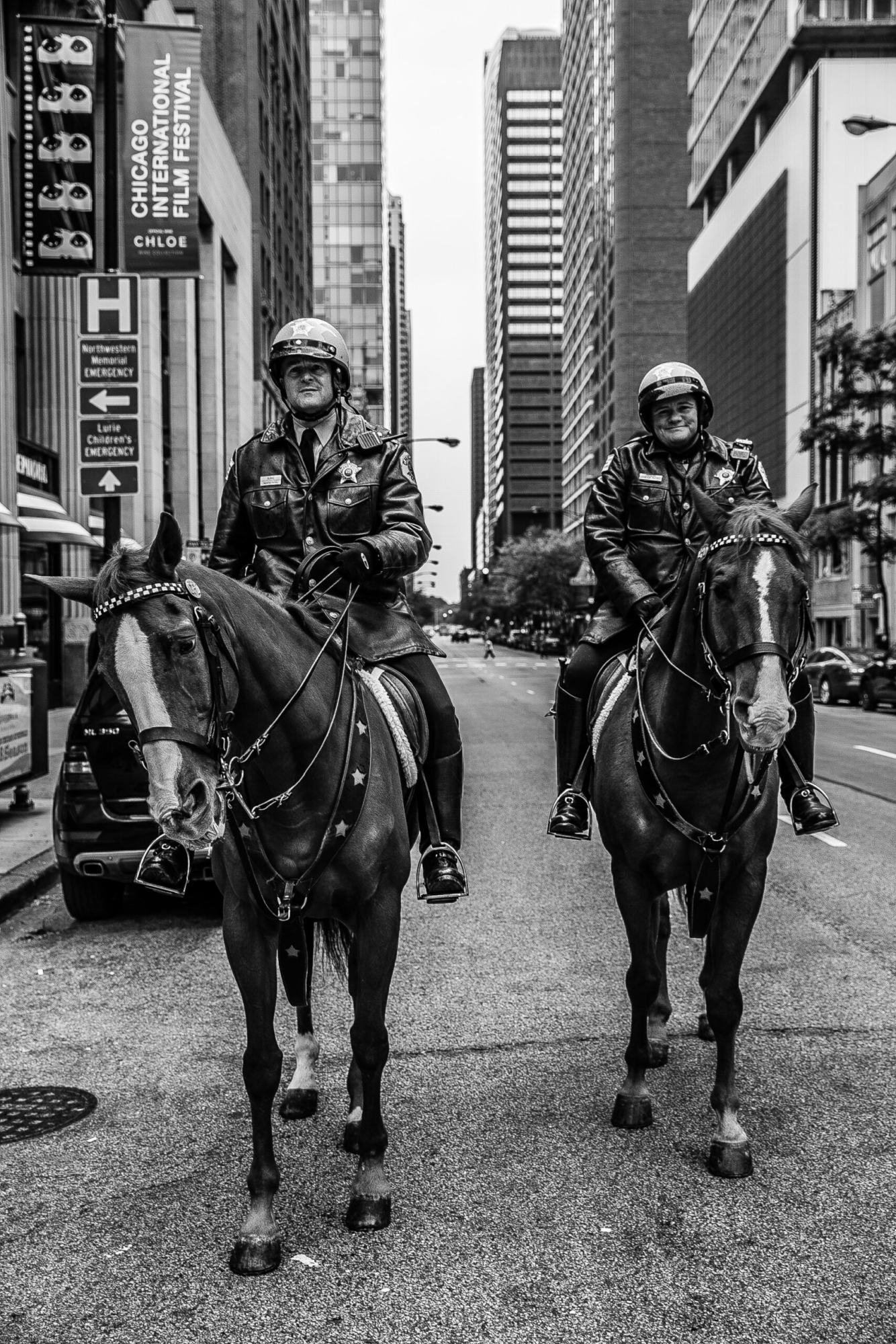 LR - People BW (151)