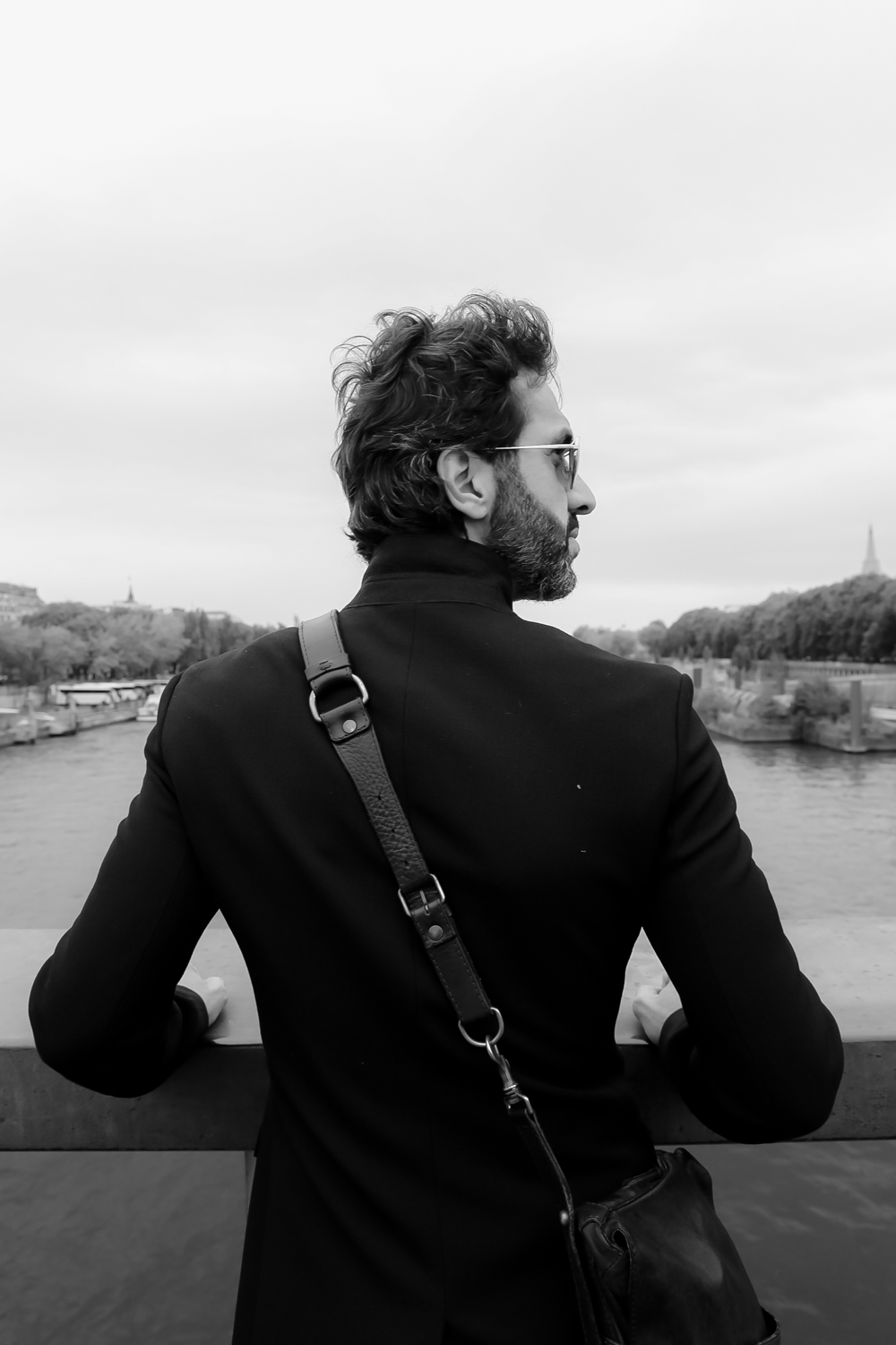 LR - People BW (256)